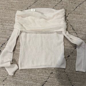 Abercrombie and Fitch off shoulder wool blend sweater size small